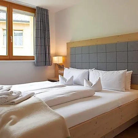 Kraeuter & Spa-hotel Schaefer - Adults Only מלון פונטנלה
