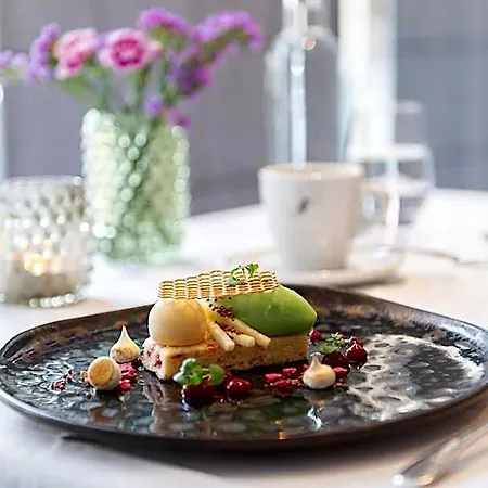 Отель Kraeuter & Spa-hotel Schaefer - Adults Only 4*